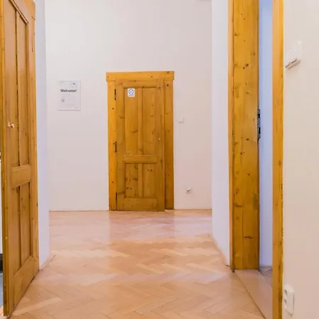 Renovated Dejvice * 프라하