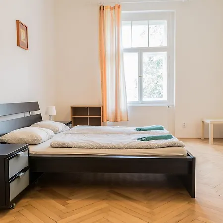 아파트 Renovated Dejvice